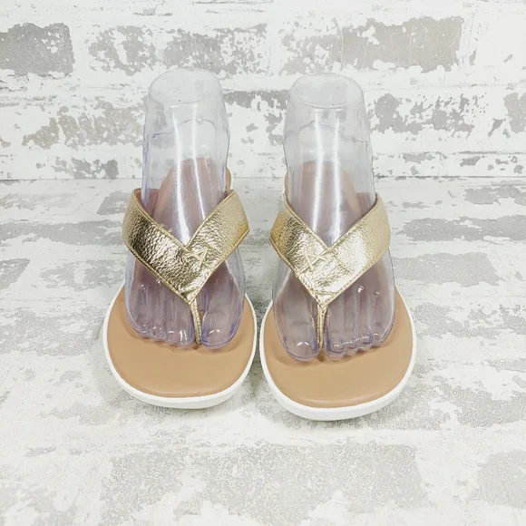 New Aerosoles Isha Gold Wedge Slip On Thong Sandal H997 - Picture 3 of 12